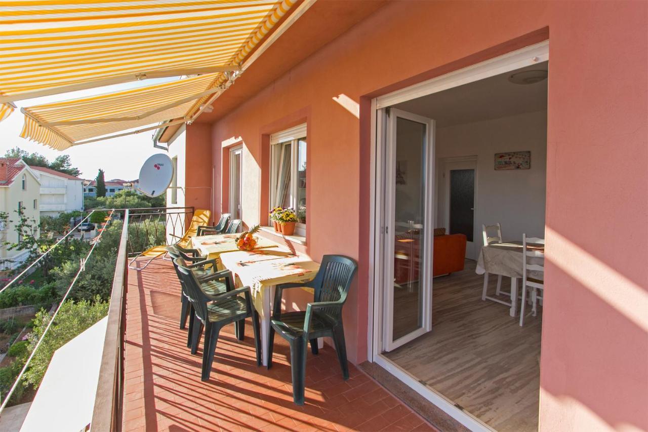 Nella Apartment Задар Екстериор снимка