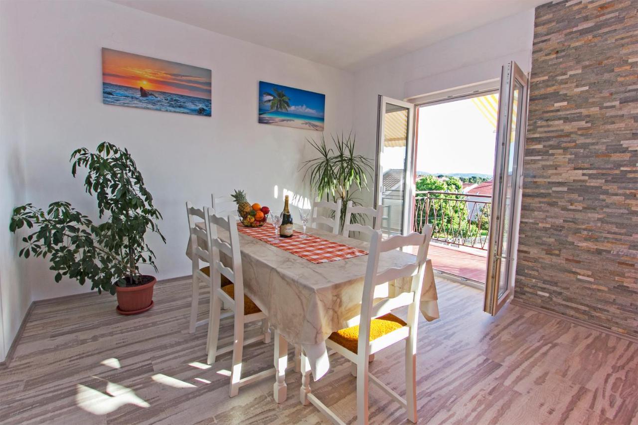 Nella Apartment Задар Екстериор снимка
