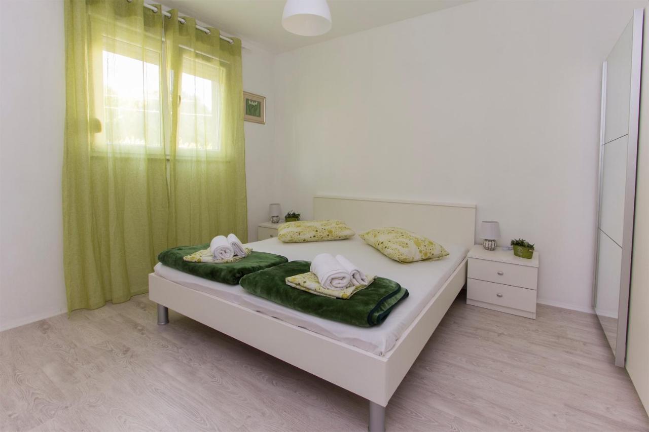 Nella Apartment Задар Екстериор снимка