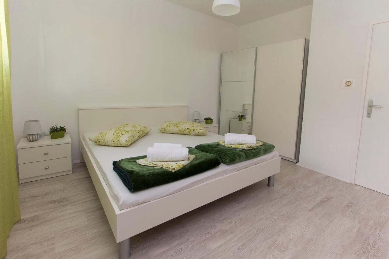 Nella Apartment Задар Екстериор снимка